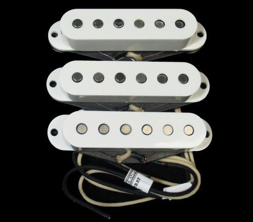 Lindy Fralin Blues Special Strat Pickup Set (Base Plate) Online Hot Sale